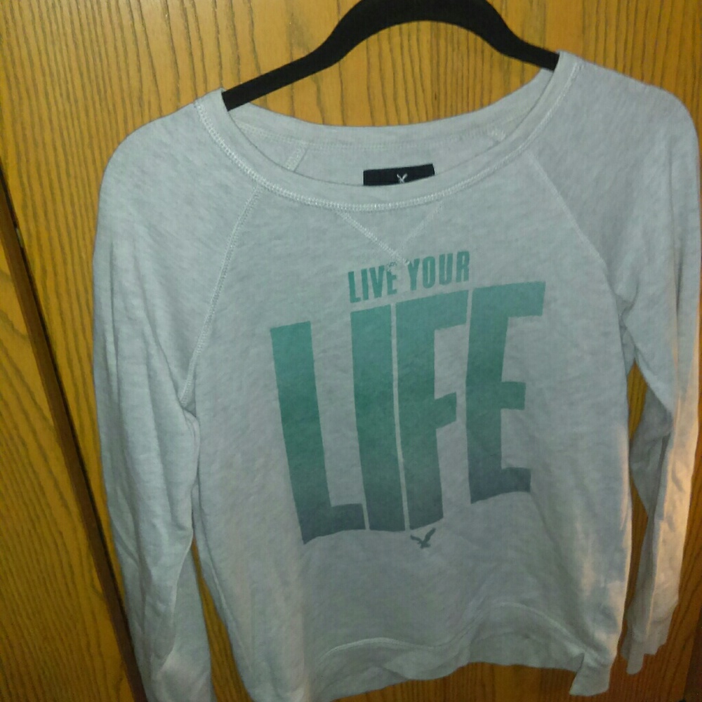 American eagle sweater